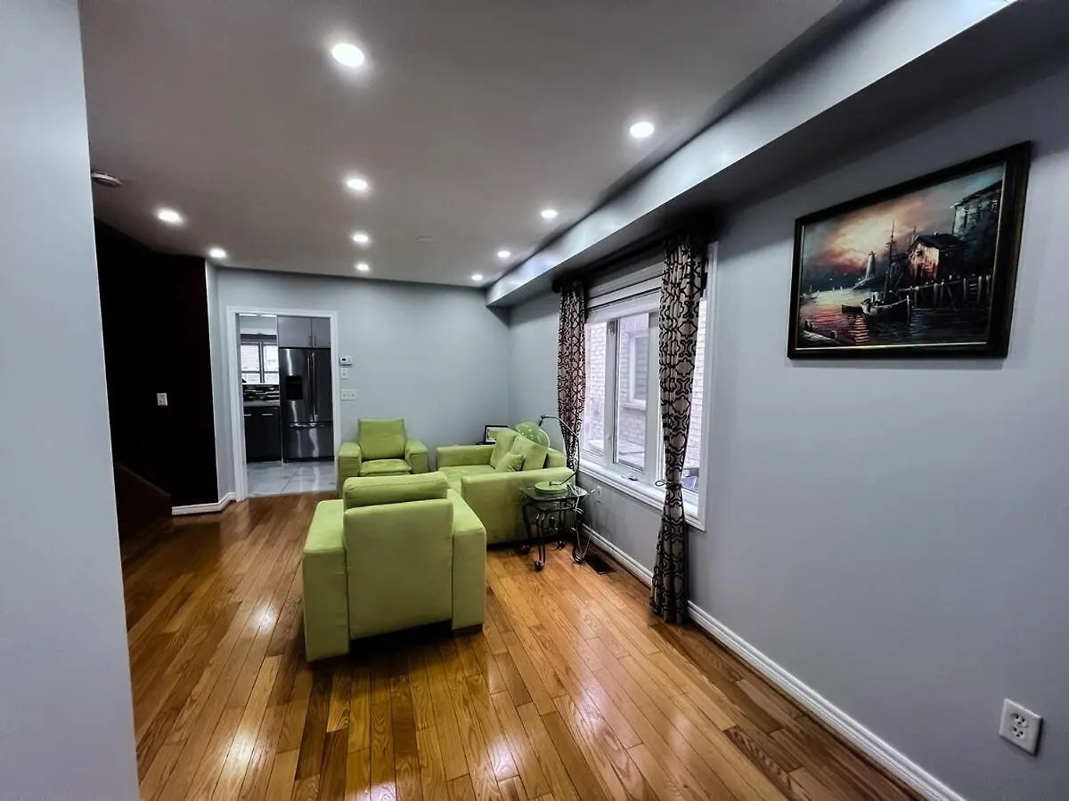 Holiday home Cozy & Modern Retreat Villa Mississauga