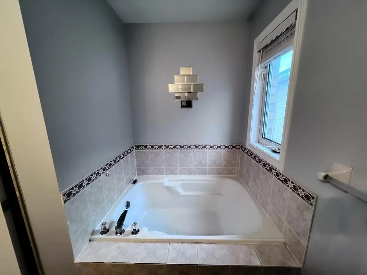 Holiday home Cozy & Modern Retreat Villa Mississauga